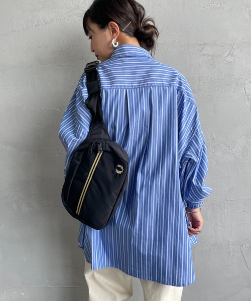FRED PERRY（フレッドペリー）の「【WEB限定】[FRED PERRY/フレッドペリー] ティップ テープ クロスボディバッグ（ボディバッグ/ウエストポーチ・レディース・ブラック・ONE SIZE）」の9枚目の写真