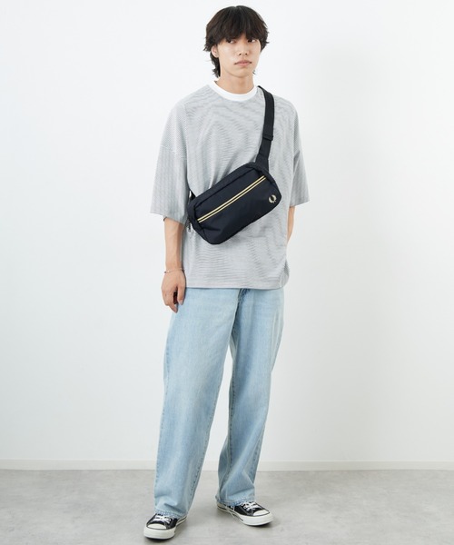 FRED PERRY（フレッドペリー）の「【WEB限定】[FRED PERRY/フレッドペリー] ティップ テープ クロスボディバッグ（ボディバッグ/ウエストポーチ・レディース・ブラック・ONE SIZE）」の15枚目の写真