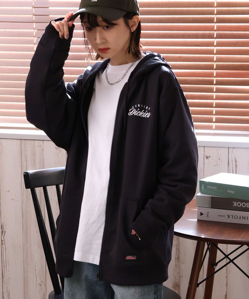 Dickies(ディッキーズ)の「【GENUINE DICKIES/ジェニュインディッキーズ】裏毛バックプリント エンブレムフルジップパーカー(パーカー・メンズ・アッシュグレー/グリーン系その他/スミクロ・XL/M/L)」の9枚目の写真