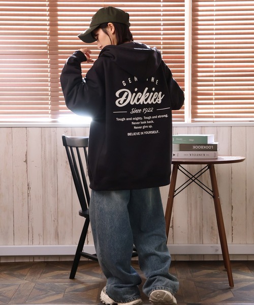 Dickies(ディッキーズ)の「【GENUINE DICKIES/ジェニュインディッキーズ】裏毛バックプリント エンブレムフルジップパーカー(パーカー・メンズ・アッシュグレー/グリーン系その他/スミクロ・XL/M/L)」の11枚目の写真