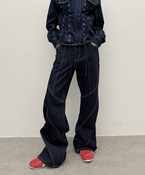 Oriens JOURNAL STANDARD(オリエンス ジャーナルスタンダード)の「パネルドデニムパンツ(デニムパンツ・レディース・ブラック/ネイビー・38/36)」の2枚目の写真
