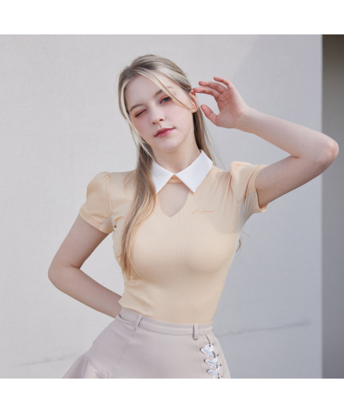 J.JANE(ジェイジェーン)の「シースルーネックライン半袖Tシャツ (アプリコット)(ポロシャツ・レディース・その他・S/M/XS)」の1枚目の写真