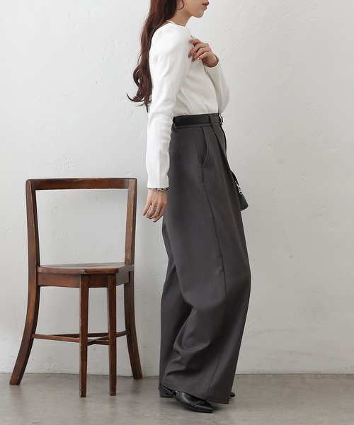 COLONY 2139（コロニートゥーワンスリーナイン）の「レイヤード風フライスプルオーバー（Tシャツ/カットソー・レディース・ブラック/チャコールグレー/ホワイト/ライトグレー・FREE）」の12枚目の写真