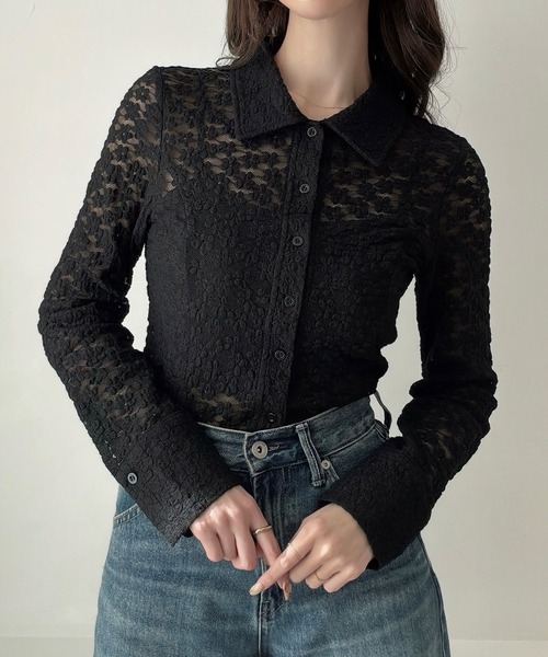 Meiru(メイル)の「カットレースシアーシャツ(シャツ/ブラウス・レディース・ブラック/アイボリー/ブラウン・SMALL/MEDIUM/LARGE)」の8枚目の写真