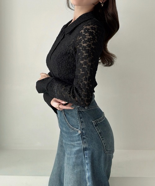 Meiru(メイル)の「カットレースシアーシャツ(シャツ/ブラウス・レディース・ブラック/アイボリー/ブラウン・SMALL/MEDIUM/LARGE)」の9枚目の写真