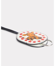 KENZO（ケンゾー）の「'KENZO Cartoon' レザー チャーム（チャーム）」