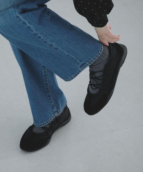 URBAN RESEARCH Sonny Label（アーバンリサーチサニーレーベル）の「レースアップバレエスニーカー（スニーカー・レディース・ブラック/ブラウン・SMALL/MEDIUM/LARGE）」の10枚目の写真