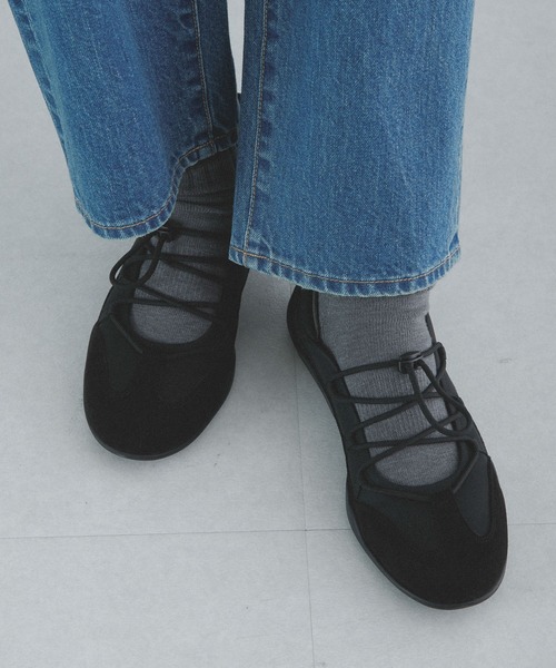 URBAN RESEARCH Sonny Label（アーバンリサーチサニーレーベル）の「レースアップバレエスニーカー（スニーカー・レディース・ブラック/ブラウン・SMALL/MEDIUM/LARGE）」の2枚目の写真