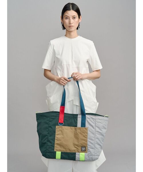 UN3D.(アンスリード)の「BLOCKING TOTE / ブロッキングトート(トートバッグ・レディース・ブラック/その他1・FREE)」の8枚目の写真