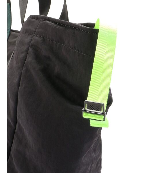 UN3D.(アンスリード)の「BLOCKING TOTE / ブロッキングトート(トートバッグ・レディース・ブラック/その他1・FREE)」の13枚目の写真