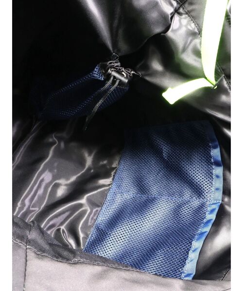 UN3D.(アンスリード)の「BLOCKING TOTE / ブロッキングトート(トートバッグ・レディース・ブラック/その他1・FREE)」の16枚目の写真