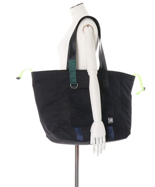 UN3D.(アンスリード)の「BLOCKING TOTE / ブロッキングトート(トートバッグ・レディース・ブラック/その他1・FREE)」の18枚目の写真