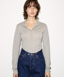 THROW by SLY（スローバイスライ）の「THROW RING BUTTONS TOPSTHROW リングボタンズトップス 冬服 春服（Tシャツ/カットソー）」