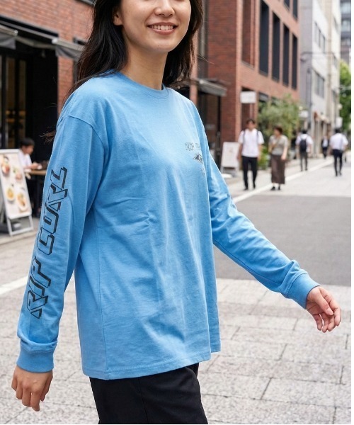 rip curl(リップカール)の「【RIPCURL(リップカール)】FADE OUT ICON/袖プリント ロゴ 長袖 ロンT(Tシャツ/カットソー・レディース・ナチュラル/ブルー系その他・SMALL/X-SMALL)」の1枚目の写真