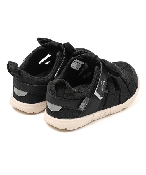 IFME(イフミー)の「KIDS|ifme CALIN WFS ビックリボン サマーシューズ【直営店限定】(サンダル・キッズ・ブラック/ベージュ/ピンク/ホワイト・21.0cm/20.5cm/20.0cm/19.5cm/19.0cm/18.5cm/18.0cm/17.5cm/17.0cm/16.5cm/16.0cm/15.5cm/15.0cm)」の12枚目の写真