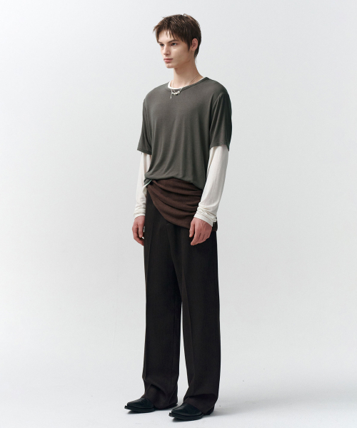 NOIRER(ノイア)の「レイヤードハーフロングスリーブTシャツ(チャコールアイボリー)(Tシャツ/カットソー・メンズ・その他・48/50/52)」の2枚目の写真