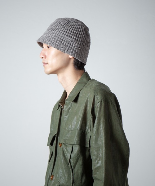 RACAL（ラカル）の「Distressed Knit Bucket Hat / ダメージ加工風針抜きニットバケットハット（ニットキャップ/ビーニー・メンズ・ブラック/ライトベージュ/グレー・FREE）」の2枚目の写真