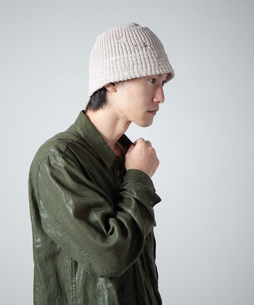 RACAL（ラカル）の「Distressed Knit Bucket Hat / ダメージ加工風針抜きニットバケットハット（ニットキャップ/ビーニー・メンズ・ブラック/ライトベージュ/グレー・FREE）」の3枚目の写真