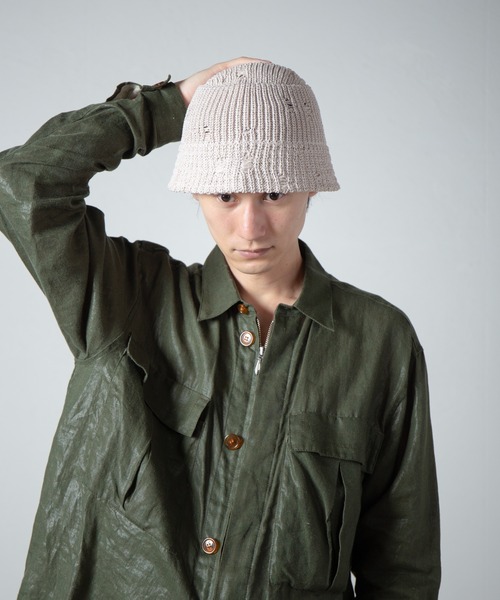 RACAL（ラカル）の「Distressed Knit Bucket Hat / ダメージ加工風針抜きニットバケットハット（ニットキャップ/ビーニー・メンズ・ブラック/ライトベージュ/グレー・FREE）」の18枚目の写真