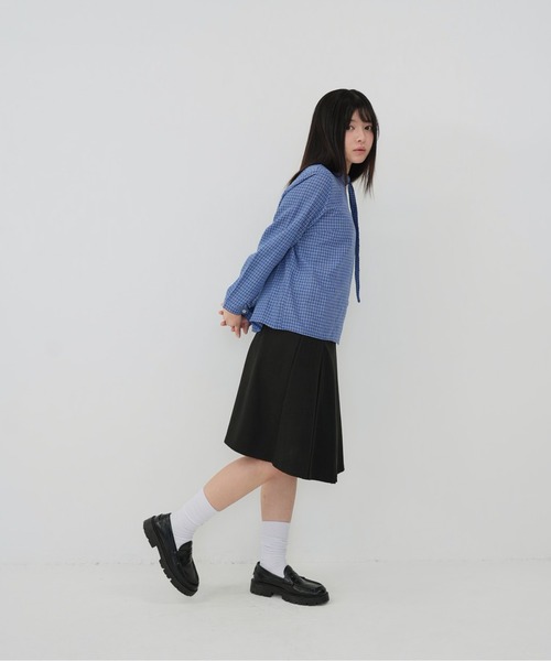 Uenui(ウニュイ)の「【Cunii】classic check ribbon blouse(シャツ/ブラウス・レディース・ブルー・FREE)」の6枚目の写真
