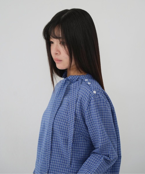 Uenui(ウニュイ)の「【Cunii】classic check ribbon blouse(シャツ/ブラウス・レディース・ブルー・FREE)」の22枚目の写真