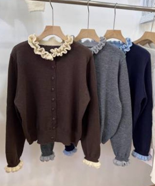 LUMIRA(アパレル)(ルミラ)の「バイカラー ニットフリルカーディガン(カーディガン/ボレロ・レディース・ブラウン/グレー・ONE SIZE)」の11枚目の写真