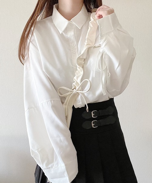 Nana(ナナ)の「袖リボンシャツ(シャツ/ブラウス・レディース・ホワイト/ブルー・FREE)」の6枚目の写真