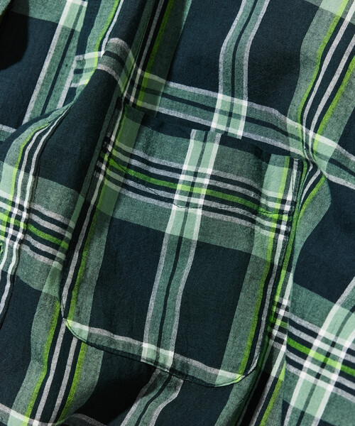 NAUTICA(ノーティカ)の「NAUTICA/ノーティカ ビッグシルエット マドラスチェック BDシャツ ロングスリーブ/ボタンダウンシャツ(シャツ/ブラウス・メンズ・ブルー/グリーン・X-LARGE/MEDIUM/LARGE)」の12枚目の写真