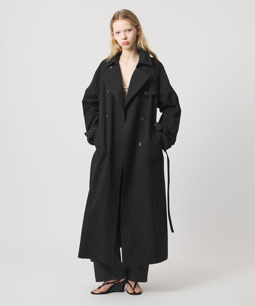 ATTISESSION(アティセッション)の「<ATTISESSION>コットン ナイロン カットオフ トレンチ コート(トレンチコート・レディース・ブラック/オフホワイト・38/36)」の2枚目の写真