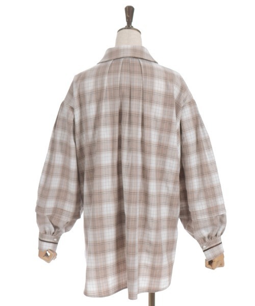 axes femme（アクシーズファム）の「ラインリボンオーバーシャツ（シャツ/ブラウス・レディース・グリーン/モカ/ホワイト・FREE）」の8枚目の写真