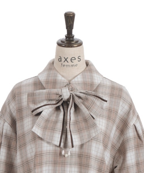axes femme（アクシーズファム）の「ラインリボンオーバーシャツ（シャツ/ブラウス・レディース・グリーン/モカ/ホワイト・FREE）」の7枚目の写真