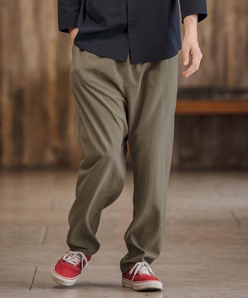 CAMBIO(カンビオ)の「mp14680-Seersucker Balloon Pants バルーンパンツ(CAM26SS-018)(その他パンツ・メンズ・ブラック/ベージュ/チャコール・L/M/S)」の1枚目の写真