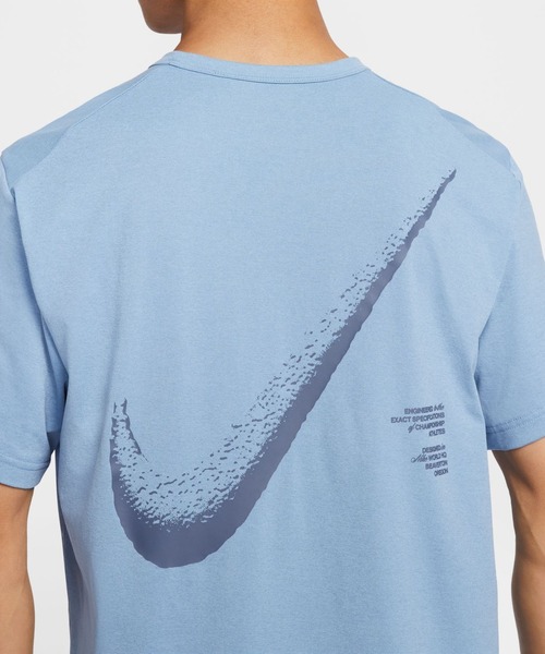 NIKE（ナイキ）の「ナイキ NIKE ナイキ DF HYVERSE GFX S/S トップ（Tシャツ/カットソー・メンズ・ライトグリーン/サックスブルー/ブラック・L/LL/M/3L/S）」の15枚目の写真