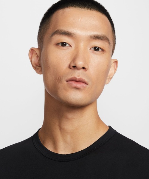 NIKE（ナイキ）の「ナイキ NIKE ナイキ DF HYVERSE GFX S/S トップ（Tシャツ/カットソー・メンズ・ライトグリーン/サックスブルー/ブラック・L/LL/M/3L/S）」の4枚目の写真