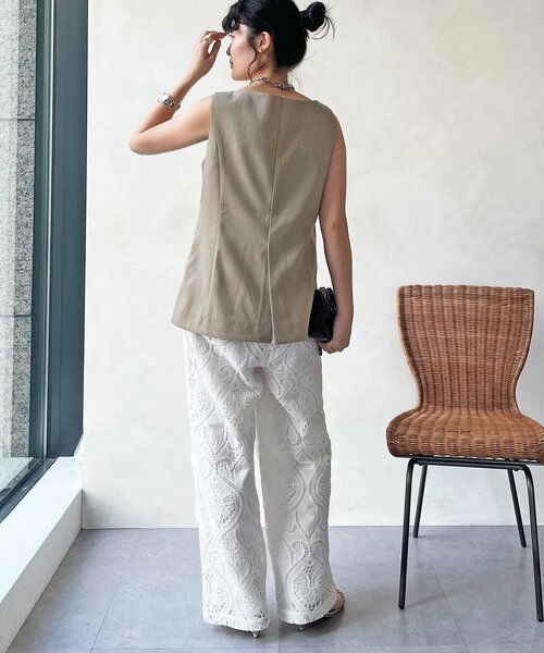 DouDou（ドゥドゥ）の「【WEB限定】スクエアネックベスト（ベスト・レディース・ブラック/ベージュ・FREE）」の6枚目の写真