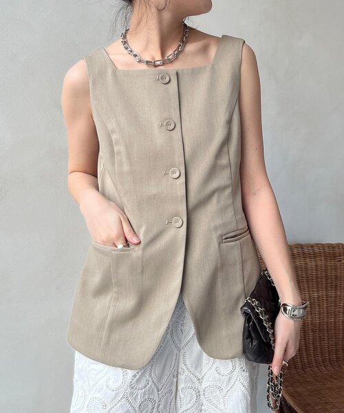 DouDou（ドゥドゥ）の「【WEB限定】スクエアネックベスト（ベスト・レディース・ブラック/ベージュ・FREE）」の9枚目の写真