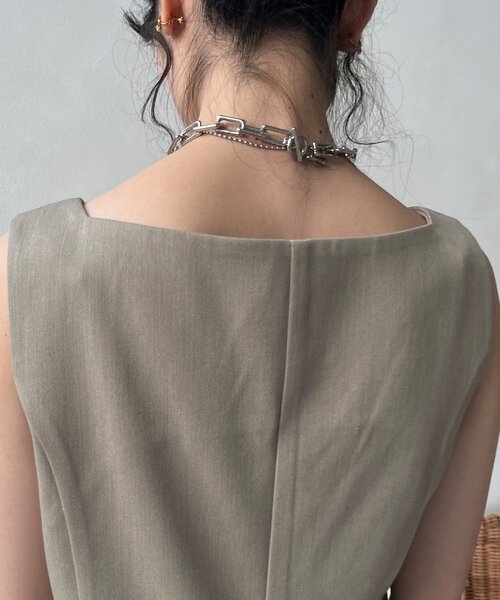 DouDou（ドゥドゥ）の「【WEB限定】スクエアネックベスト（ベスト・レディース・ブラック/ベージュ・FREE）」の15枚目の写真