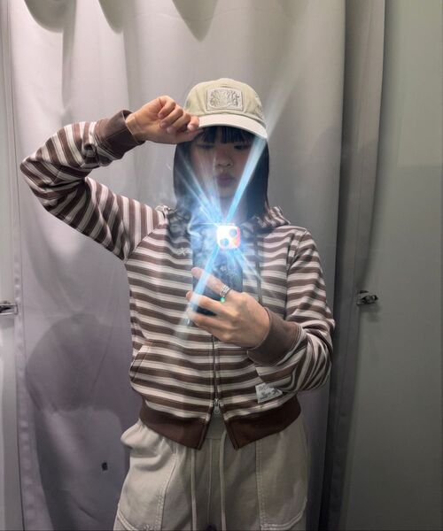 THECOLDESTMOMENT(ザコールデストモーメント)の「TCM stripe standard hooded zip-up (brown)(パーカー・レディース・その他・SMALL/MEDIUM/LARGE)」の14枚目の写真