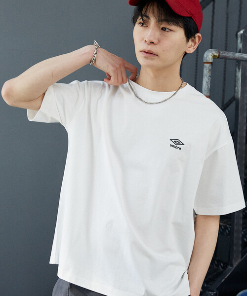 UMBRO(アンブロ)の「UMBRO × PUBLUX/アンブロ <吸水速乾>別注 プレーティング 天竺 ワンポイント Tシャツ 限定展開(Tシャツ/カットソー・メンズ・ブラック/チャコールグレー/ライトグレー/ホワイト・LARGE/MEDIUM)」の22枚目の写真