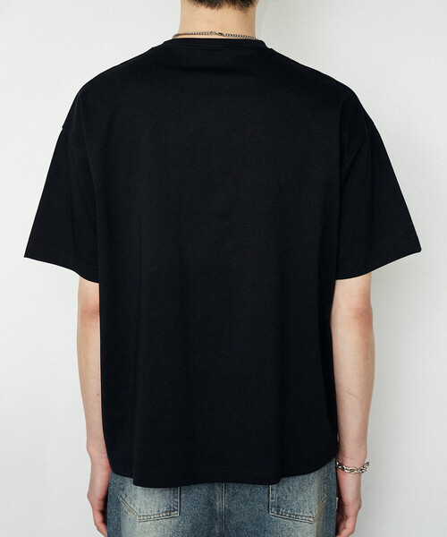 UMBRO(アンブロ)の「UMBRO × PUBLUX/アンブロ <吸水速乾>別注 プレーティング 天竺 ワンポイント Tシャツ 限定展開(Tシャツ/カットソー・メンズ・ブラック/チャコールグレー/ライトグレー/ホワイト・LARGE/MEDIUM)」の7枚目の写真