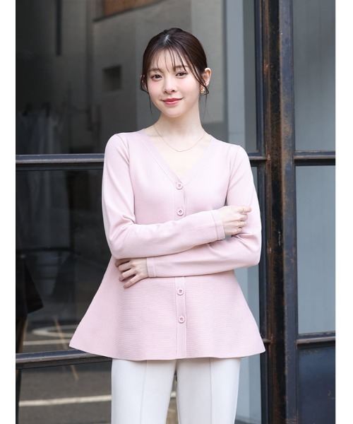 fifth(フィフス)の「Vネックペプラムニット(ニット/セーター・レディース・ブラック/ベージュ/ピンク・M)」の16枚目の写真