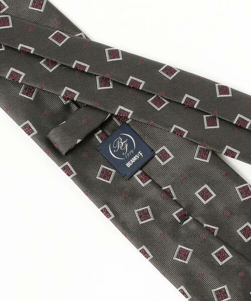BEAMS F（ビームスエフ）の「シルク 小紋柄 ジャカード ネクタイ（ネクタイ・メンズ・ネイビー/グレー・ONE SIZE）」の4枚目の写真