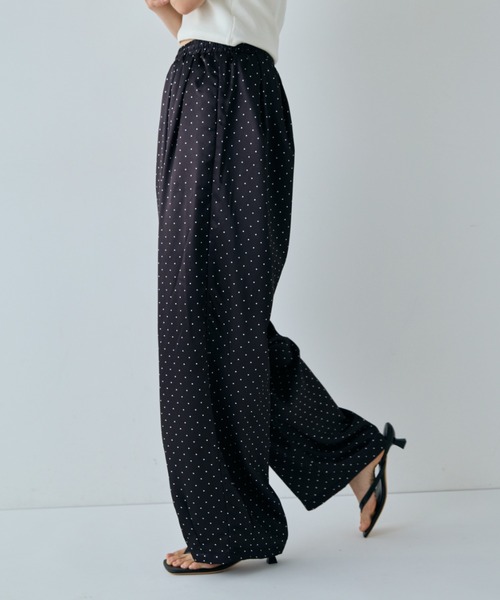 VION（ヴィオン）の「ミニマルドットイージーワイドパンツ / Minimal Dot Easy Wide Pants（その他パンツ・レディース・ブラック/ホワイト・S/M）」の20枚目の写真