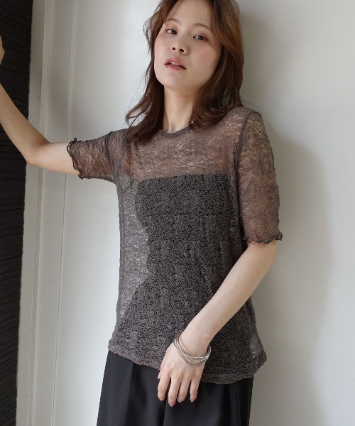 CORNERS(コーナーズ)の「【選べる袖丈】レーストップス(Tシャツ/カットソー・レディース・ベージュ/アイボリー/ブラック/オフホワイト/レッド/ブラック系その他/チャコールグレー・M)」の5枚目の写真