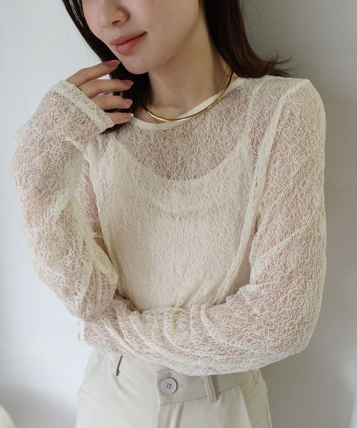 CORNERS(コーナーズ)の「袖ギャザーレーストップス(Tシャツ/カットソー・レディース・ベージュ/アイボリー/ブラック・M)」の4枚目の写真