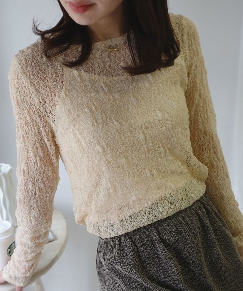 CORNERS(コーナーズ)の「袖ギャザーレーストップス(Tシャツ/カットソー・レディース・ベージュ/アイボリー/ブラック・M)」の7枚目の写真