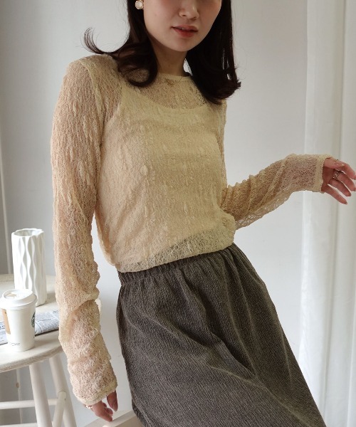 CORNERS(コーナーズ)の「袖ギャザーレーストップス(Tシャツ/カットソー・レディース・ベージュ/アイボリー/ブラック・M)」の10枚目の写真