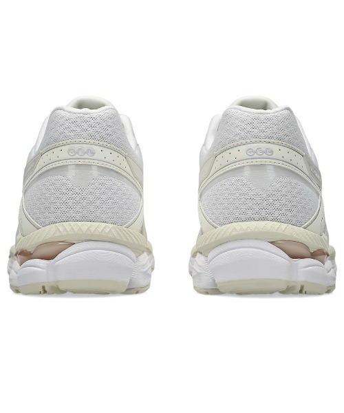 ASICS(アシックス)の「ASICS GEL-CUMULUS 16(アシックス ゲル キュムラス 16)(スニーカー・レディース・ブルー系/ホワイト系・24.5cm/24cm/23cm/25cm/23.5cm)」の8枚目の写真