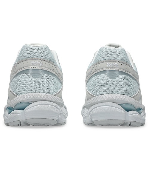 ASICS(アシックス)の「ASICS GEL-CUMULUS 16(アシックス ゲル キュムラス 16)(スニーカー・レディース・ブルー系/ホワイト系・24.5cm/24cm/23cm/25cm/23.5cm)」の15枚目の写真