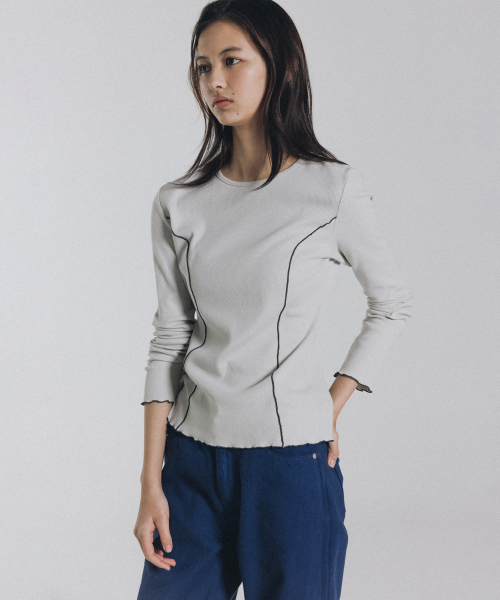 ANDNEEDS(アンドニーズ)の「Mori line long sleeve (light gray)(Tシャツ/カットソー・レディース・その他・FREE)」の2枚目の写真